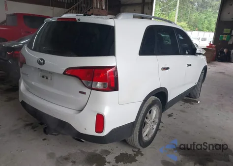 2015 Kia Sorento Lx from USA, damaged, VIN 5XYKTCA65FG585570